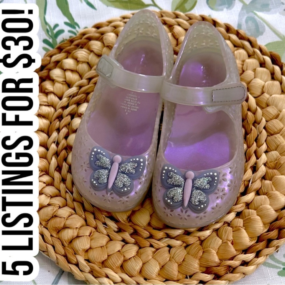 Old Navy Toddler Girl’s Glitter Butterfly Jelly Sandals Size 6